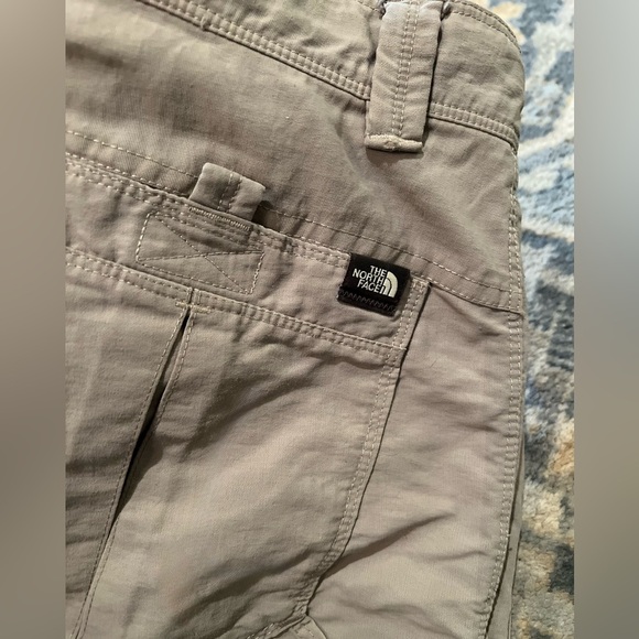 The North Face Horizon Utility Shorts Mens 36 Nylon Tan Hiking 10” inseam - Picture 9 of 12